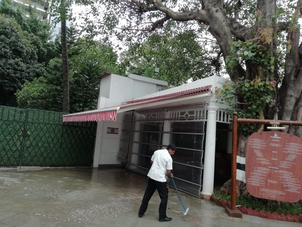 Fixed Awning